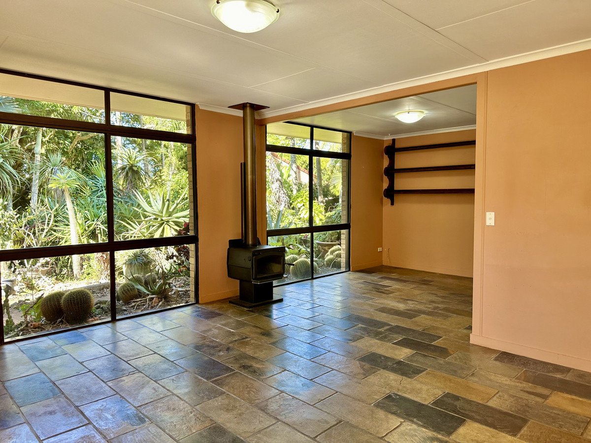 53 Westminster Boulevard Elanora 4