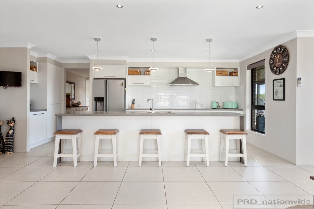 53 Whitburn St  GRETA 4