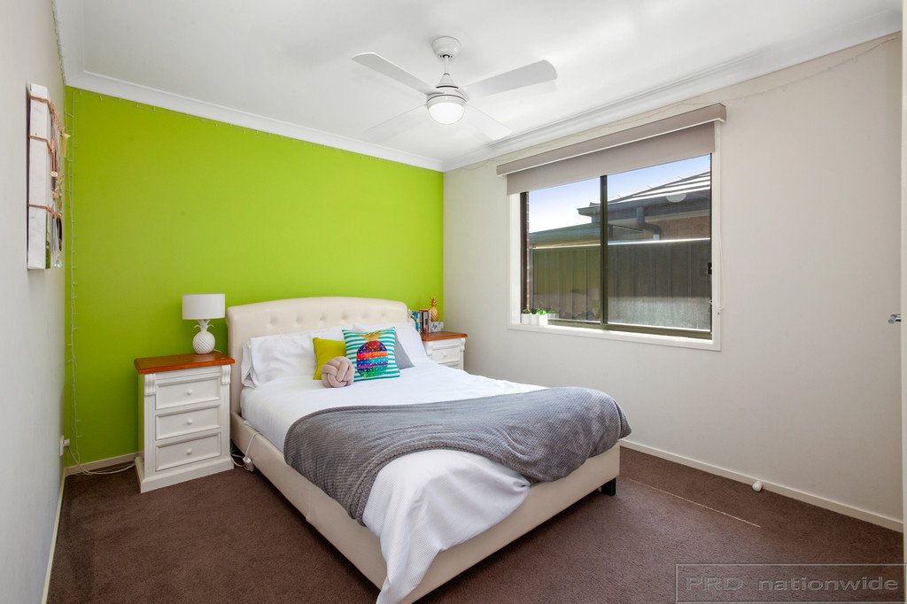 53 Whitburn St  GRETA 12