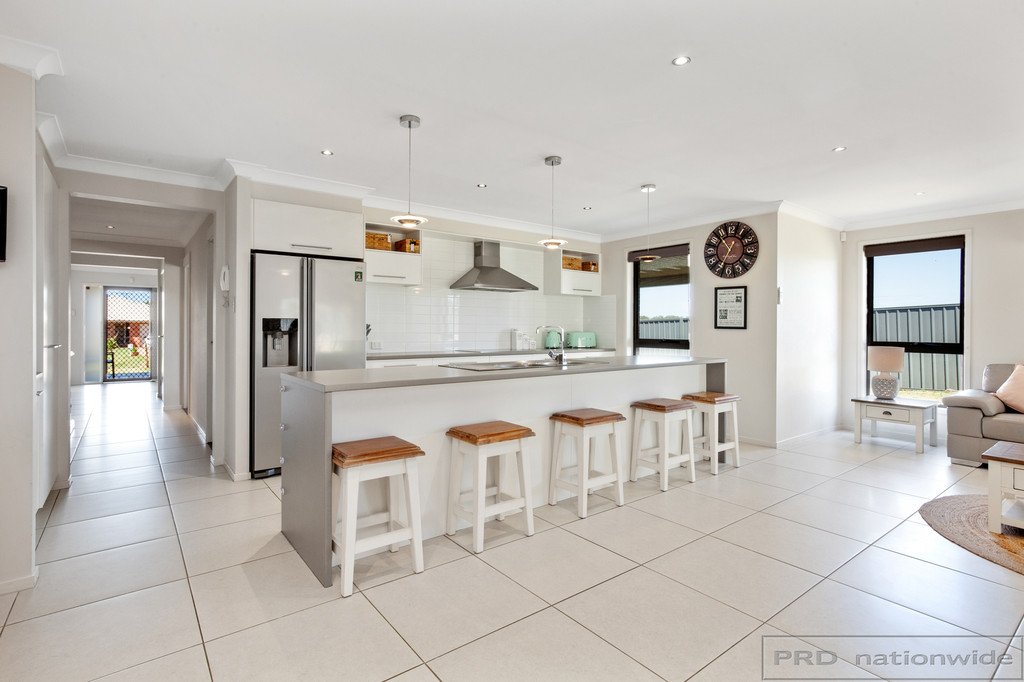 53 Whitburn St  GRETA 18