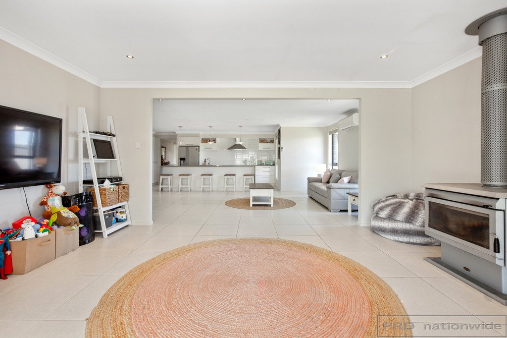 53 Whitburn St  GRETA 20