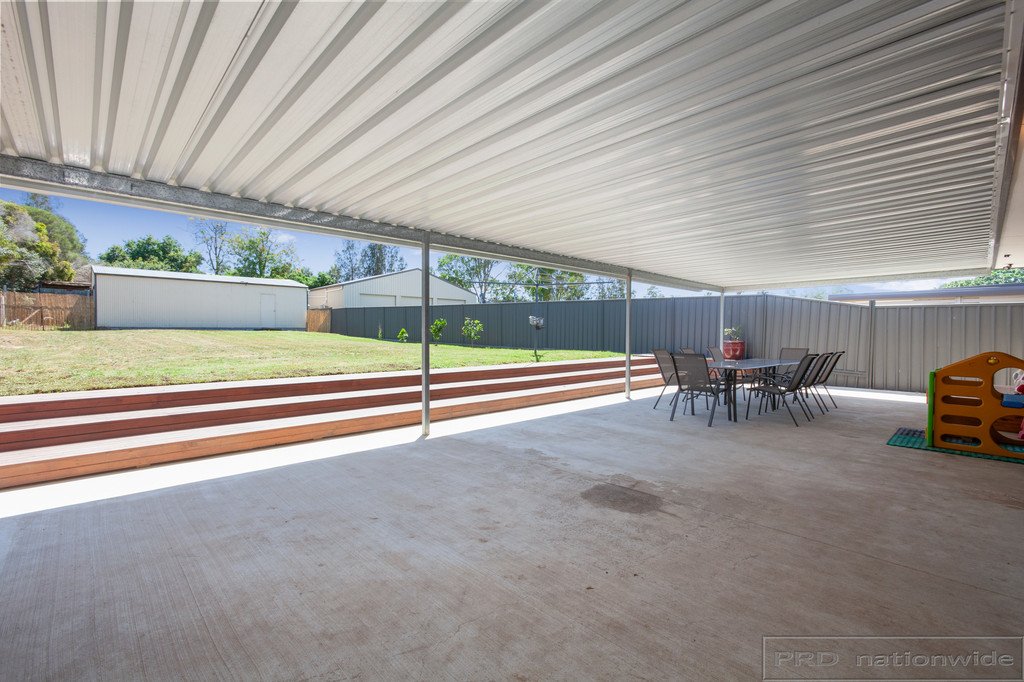 53 Whitburn St  GRETA 22