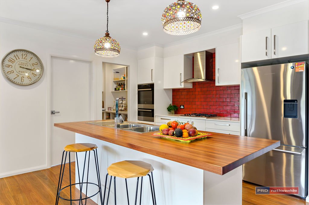 53 William Sharp Drive COFFS HARBOUR 6