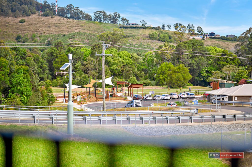 53 William Sharp Drive COFFS HARBOUR 29