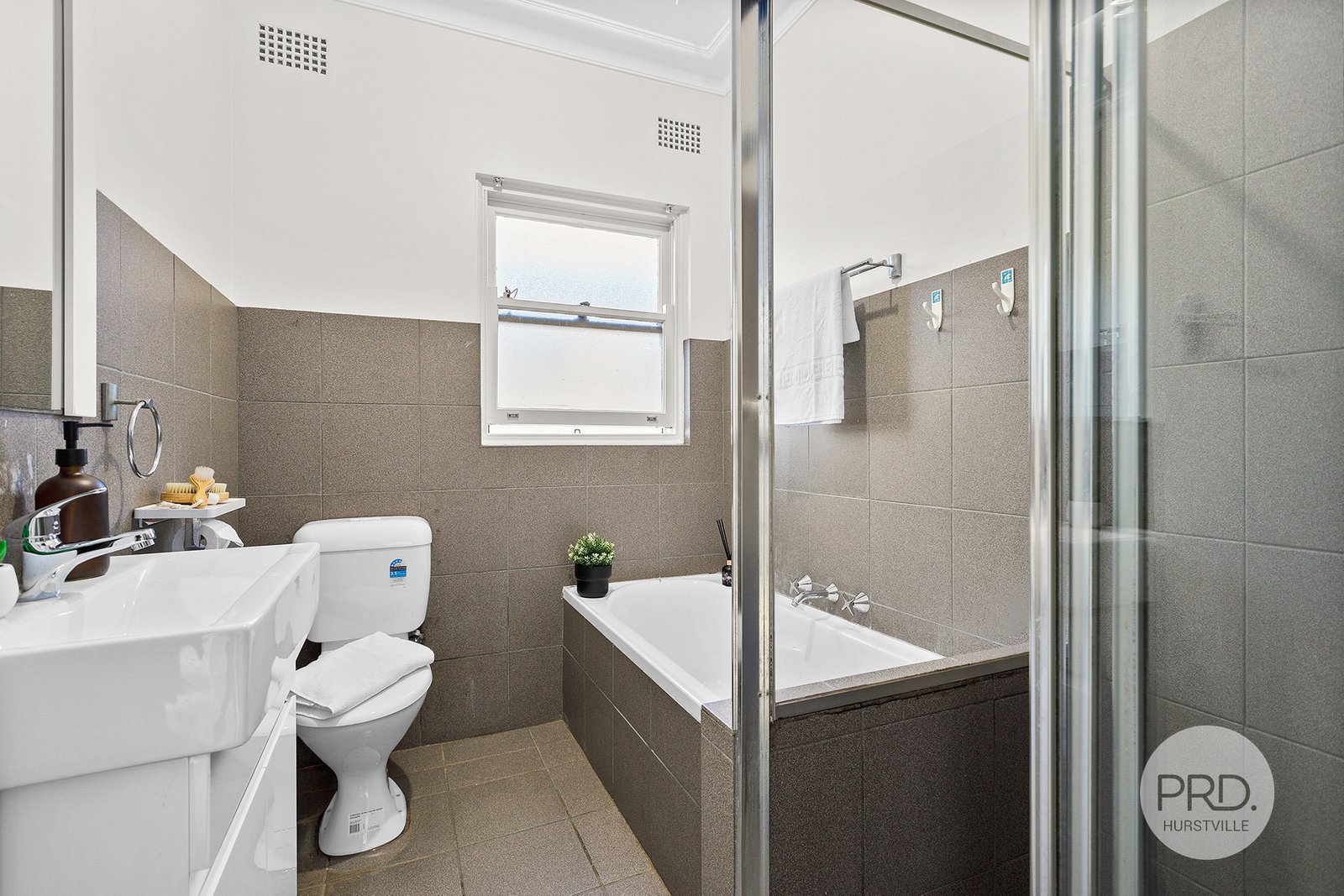 5/30 Bembridge Street CARLTON 8