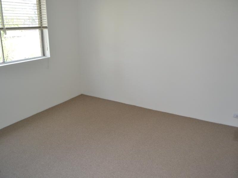 5/30 Brittain Crescent HILLSDALE 4