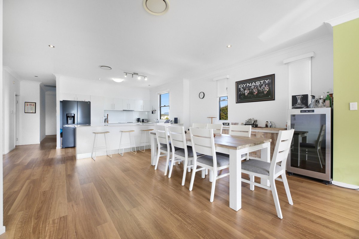 5/30 Stephens Street Burleigh Heads 4