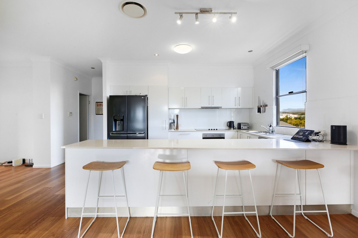 5/30 Stephens Street Burleigh Heads 5
