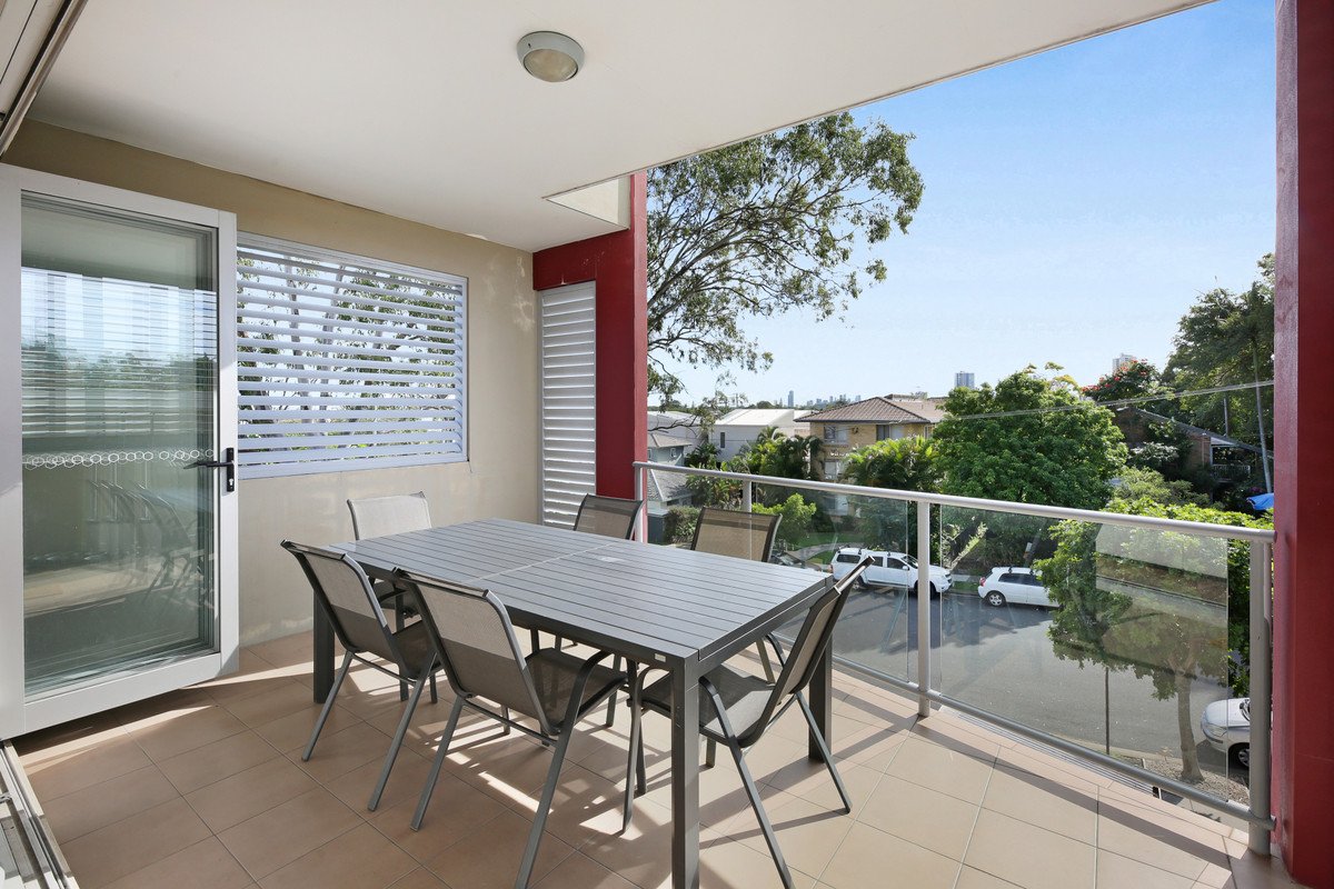 5/30 Stephens Street Burleigh Heads 13