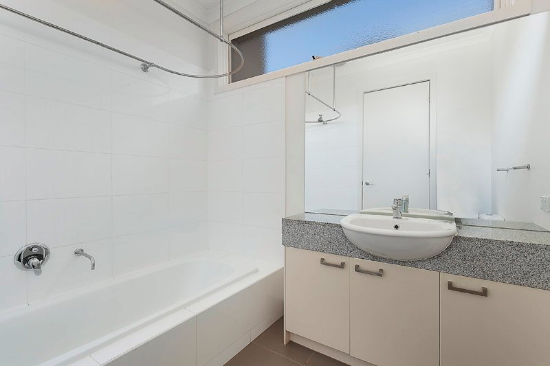 Gallery: 5/307-309 Bay Road