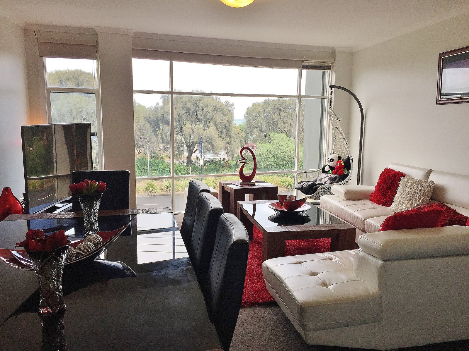 Gallery: 5/307 Beach Road