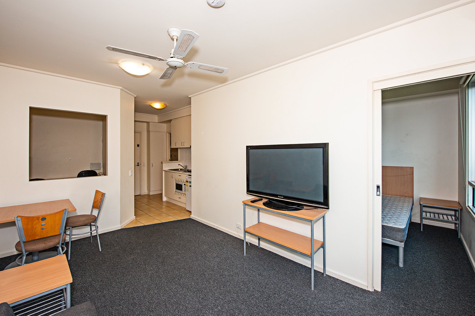 Gallery: 5308/570 Lygon Street
