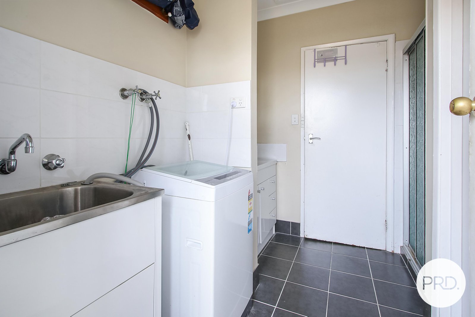 5/309-311 Moore Street LAVINGTON 8