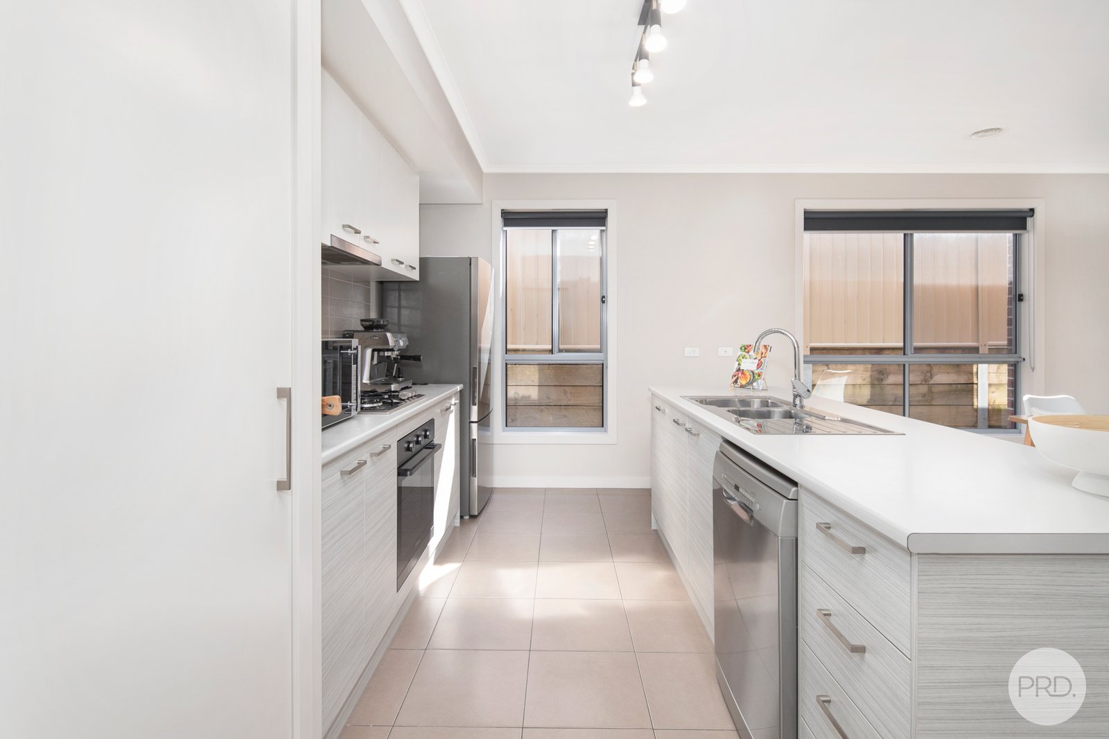 5/309 Joseph Street CANADIAN 4