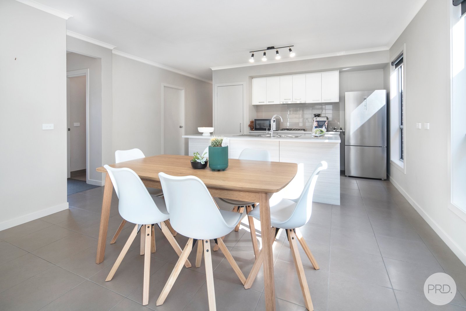 5/309 Joseph Street CANADIAN 5