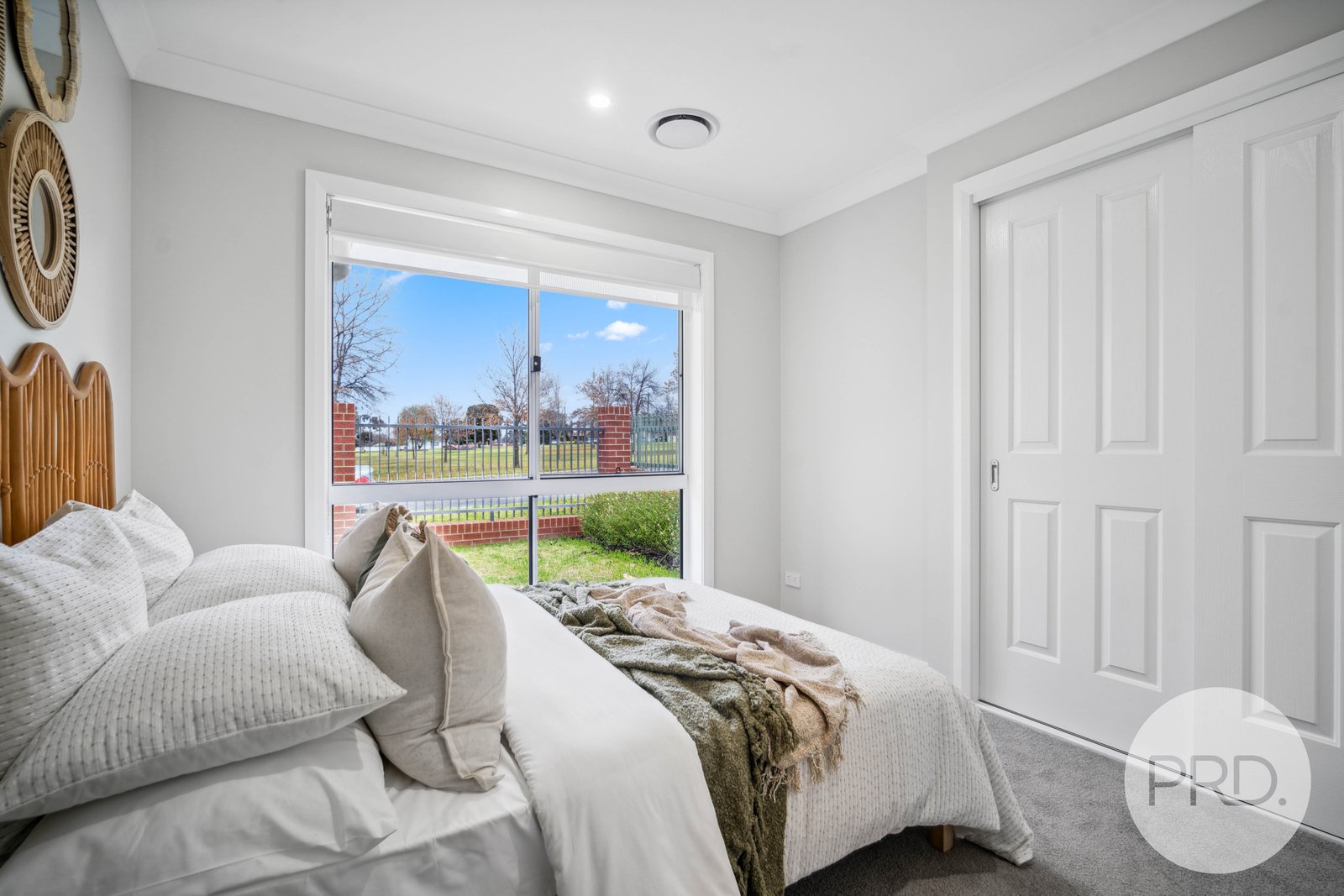 5/309 Lake Albert Road KOORINGAL 11