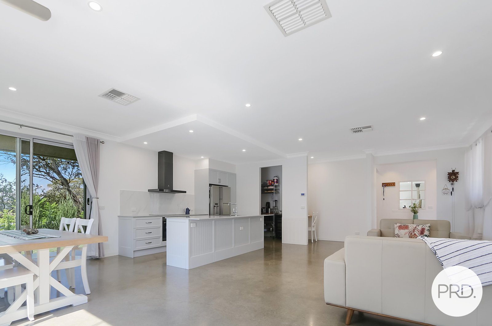 530A Nagle Road LAVINGTON 7