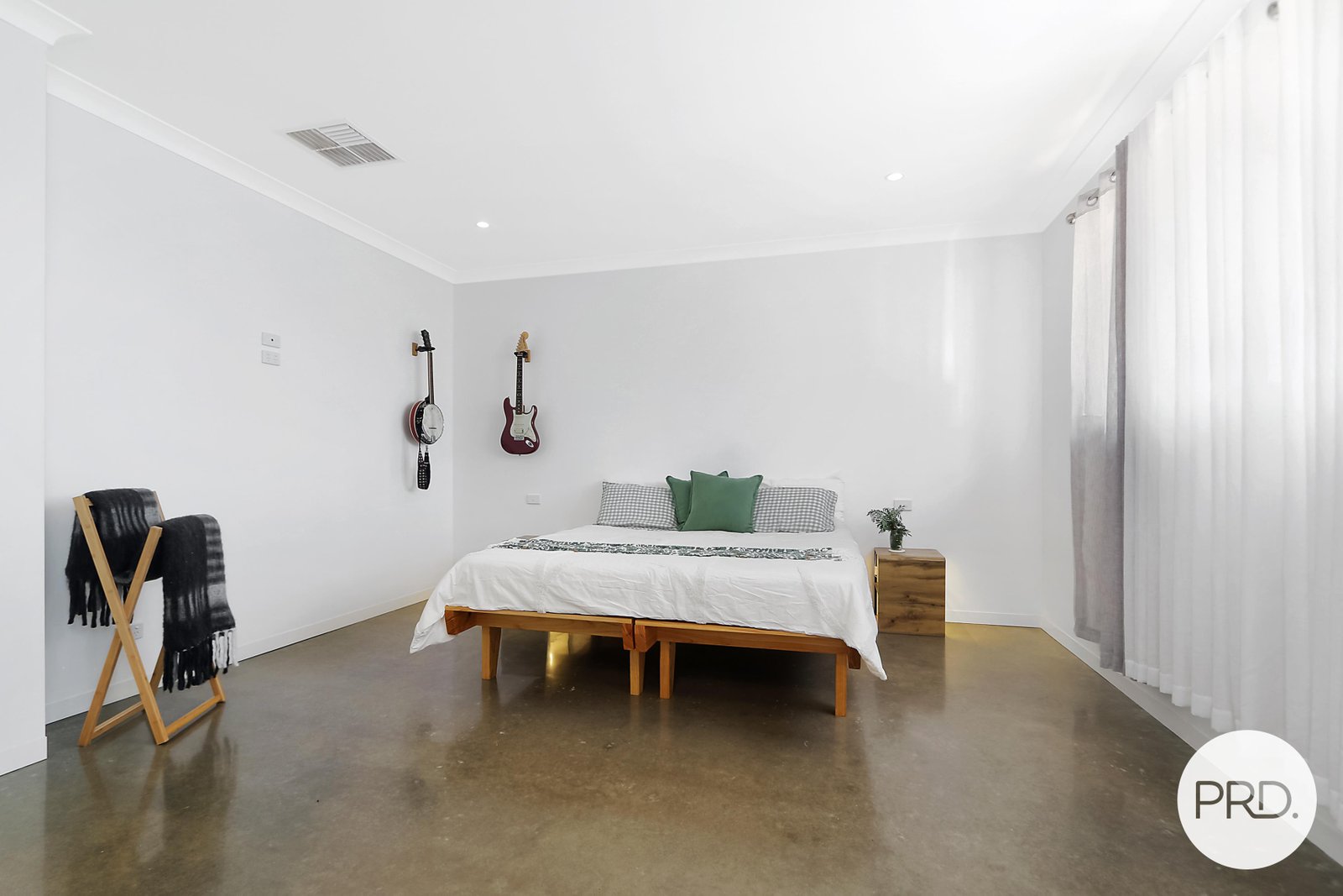 530A Nagle Road LAVINGTON 12