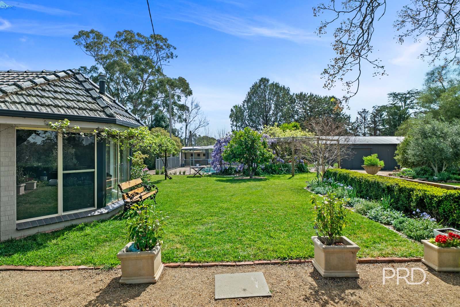 531 Kooringal Road LAKE ALBERT 33