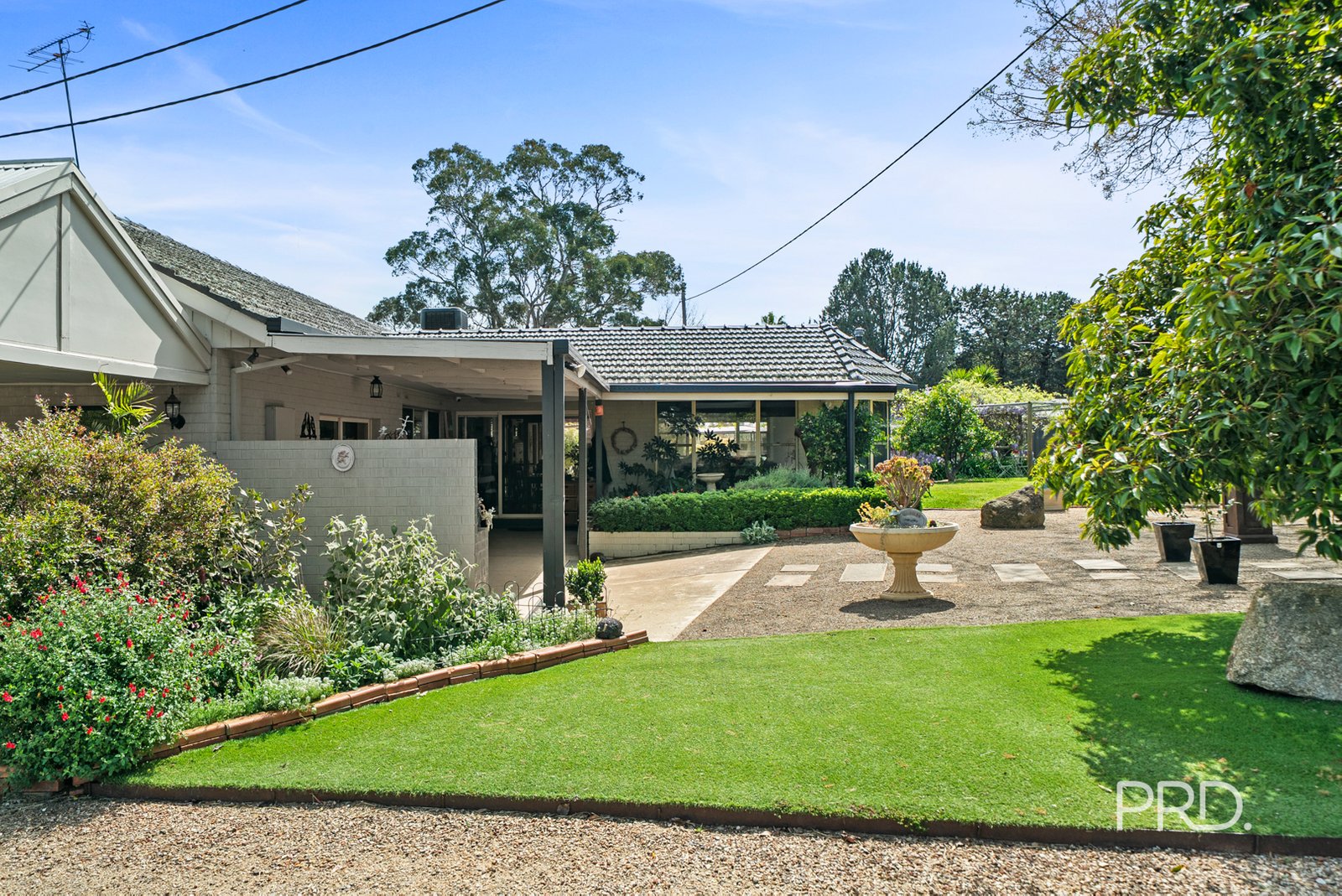 531 Kooringal Road LAKE ALBERT 35