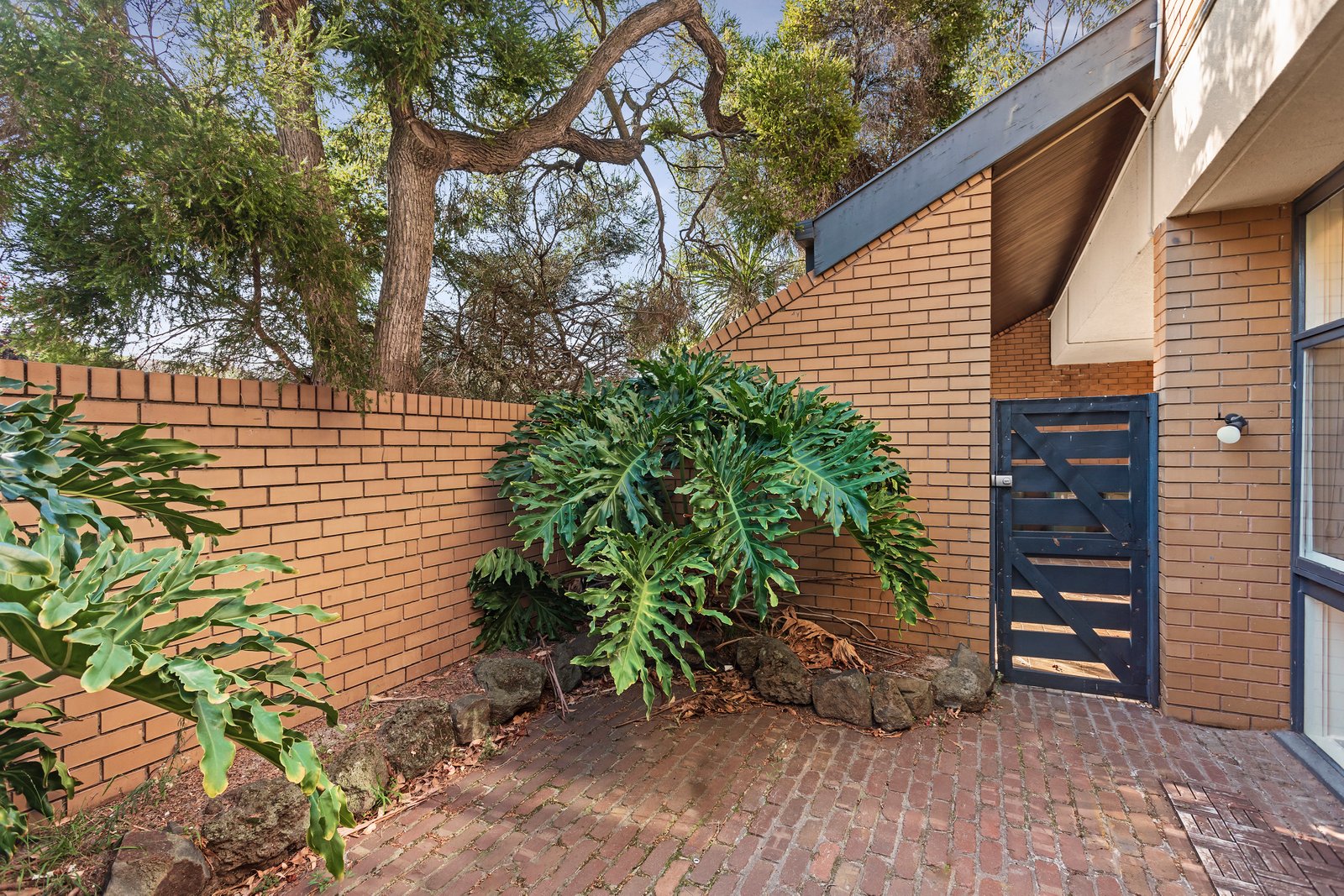 Real Estate and Property in 5/314 Orrong Road, Caulfield North, VIC