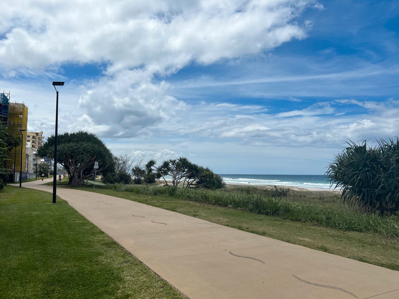 5/315-317 Golden Four Drive BILINGA 11