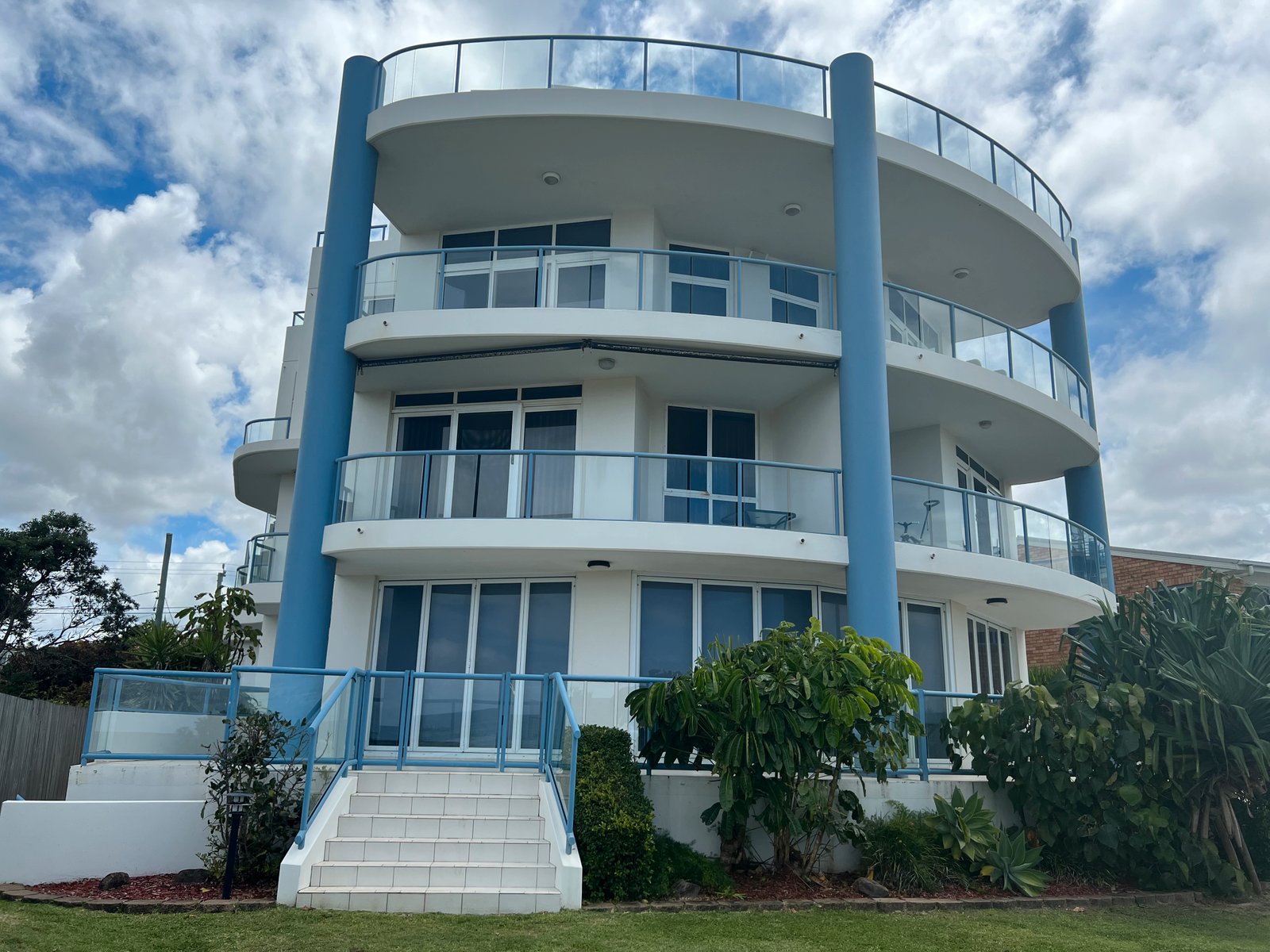 5/315-317 Golden Four Drive BILINGA 13