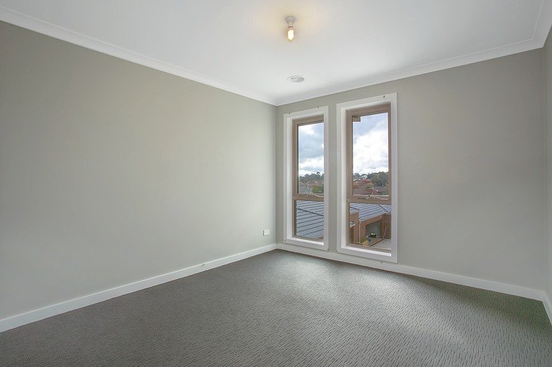 Gallery: 5/315 Walker Street