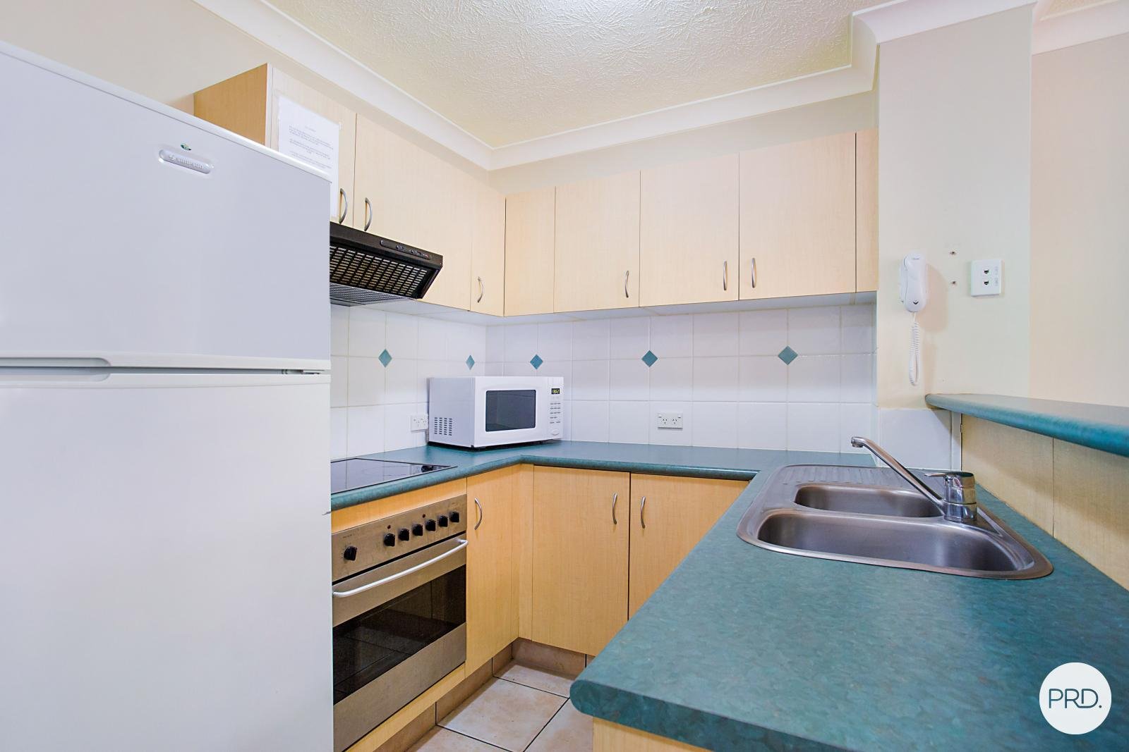 53/150 Marine Parade SOUTHPORT 5