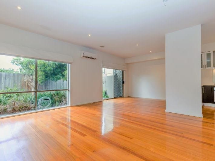 Gallery: 5/32-34 Cypress Avenue