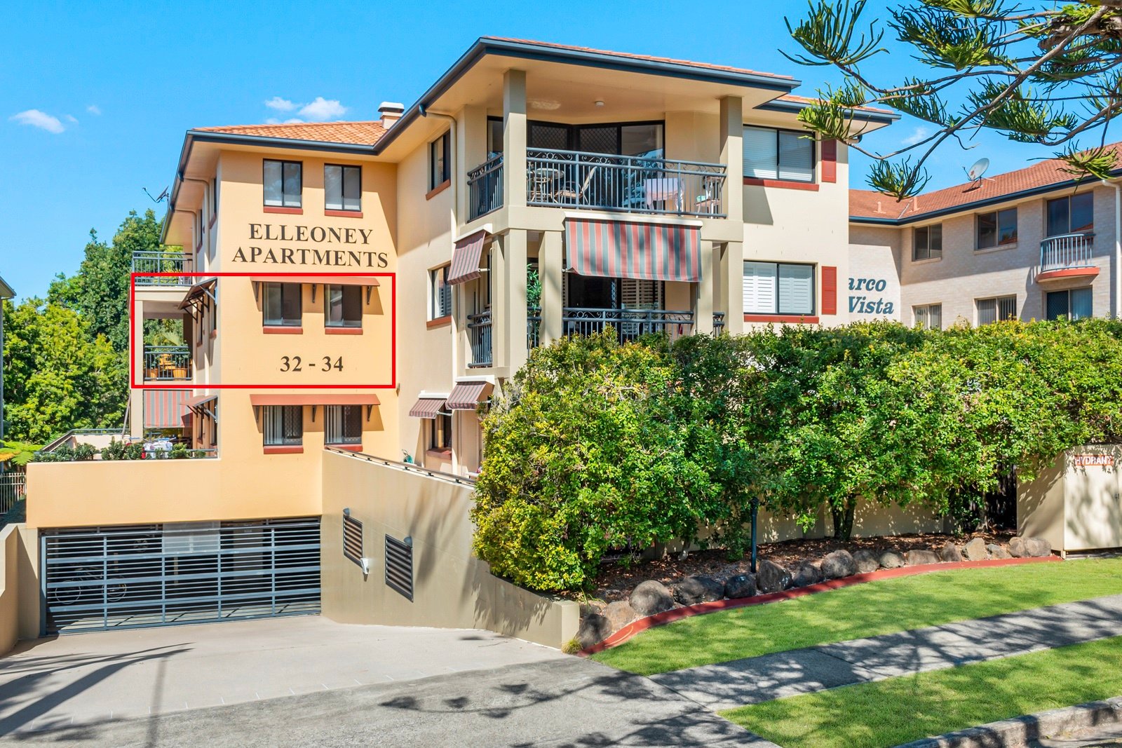 5/32-34 Dutton Street COOLANGATTA 9