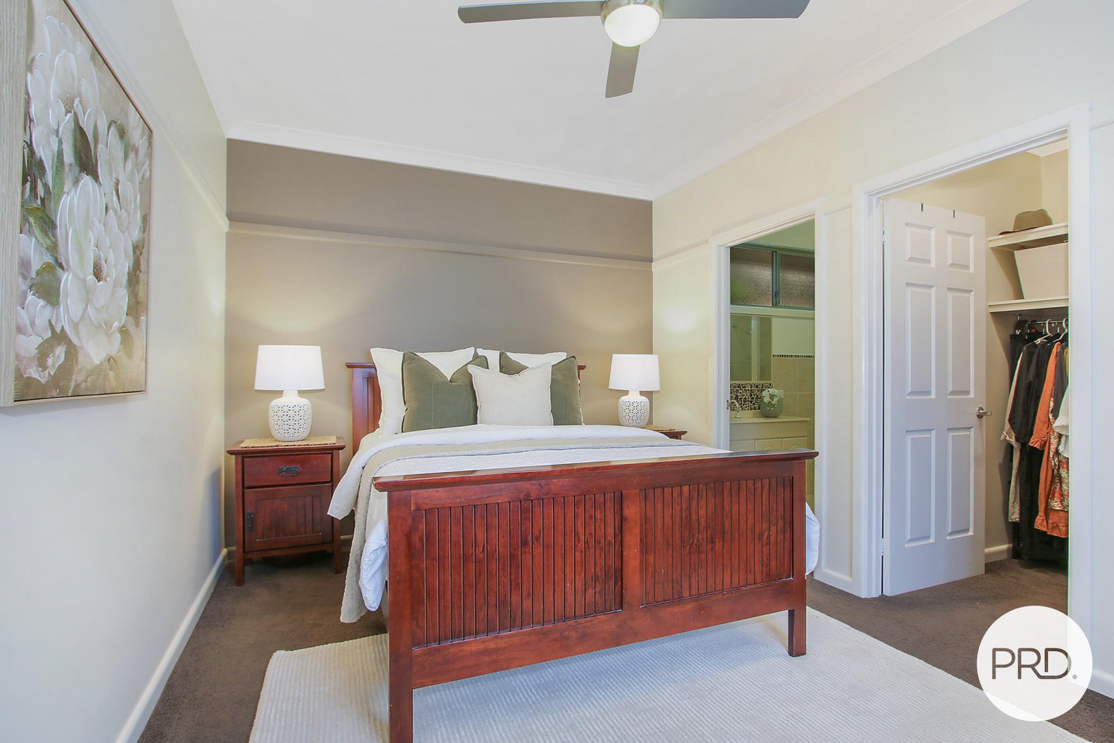 532 Tara Avenue EAST ALBURY 12