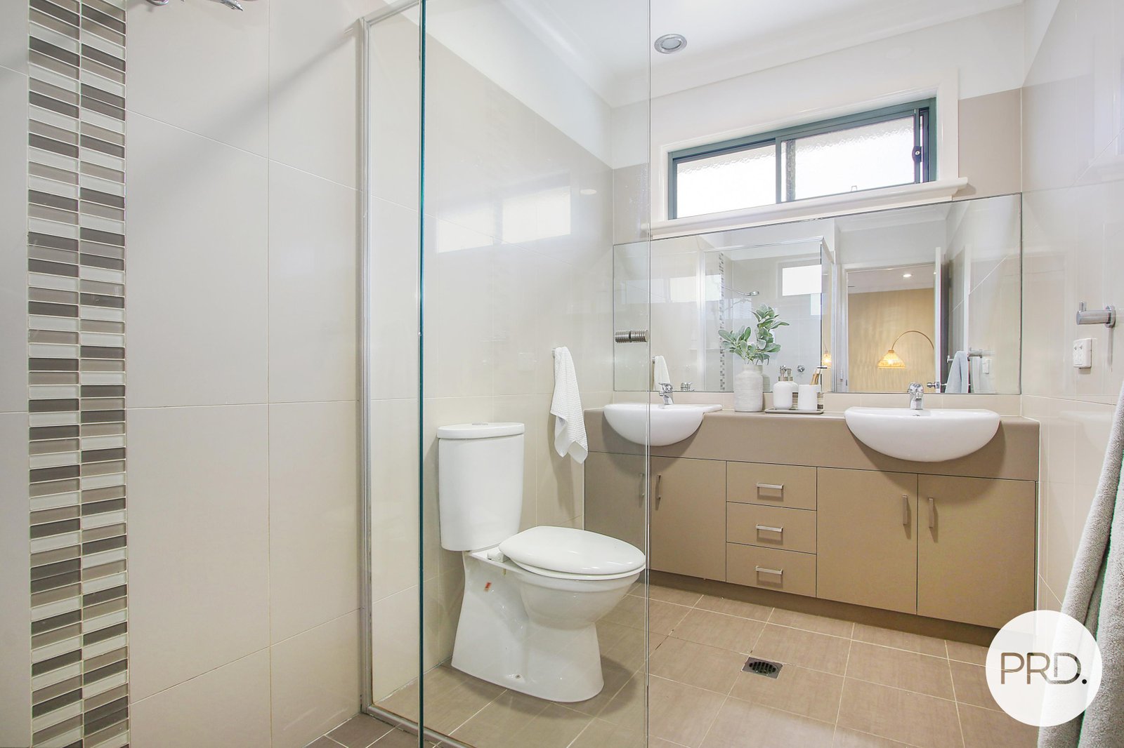 532 Tara Avenue EAST ALBURY 19