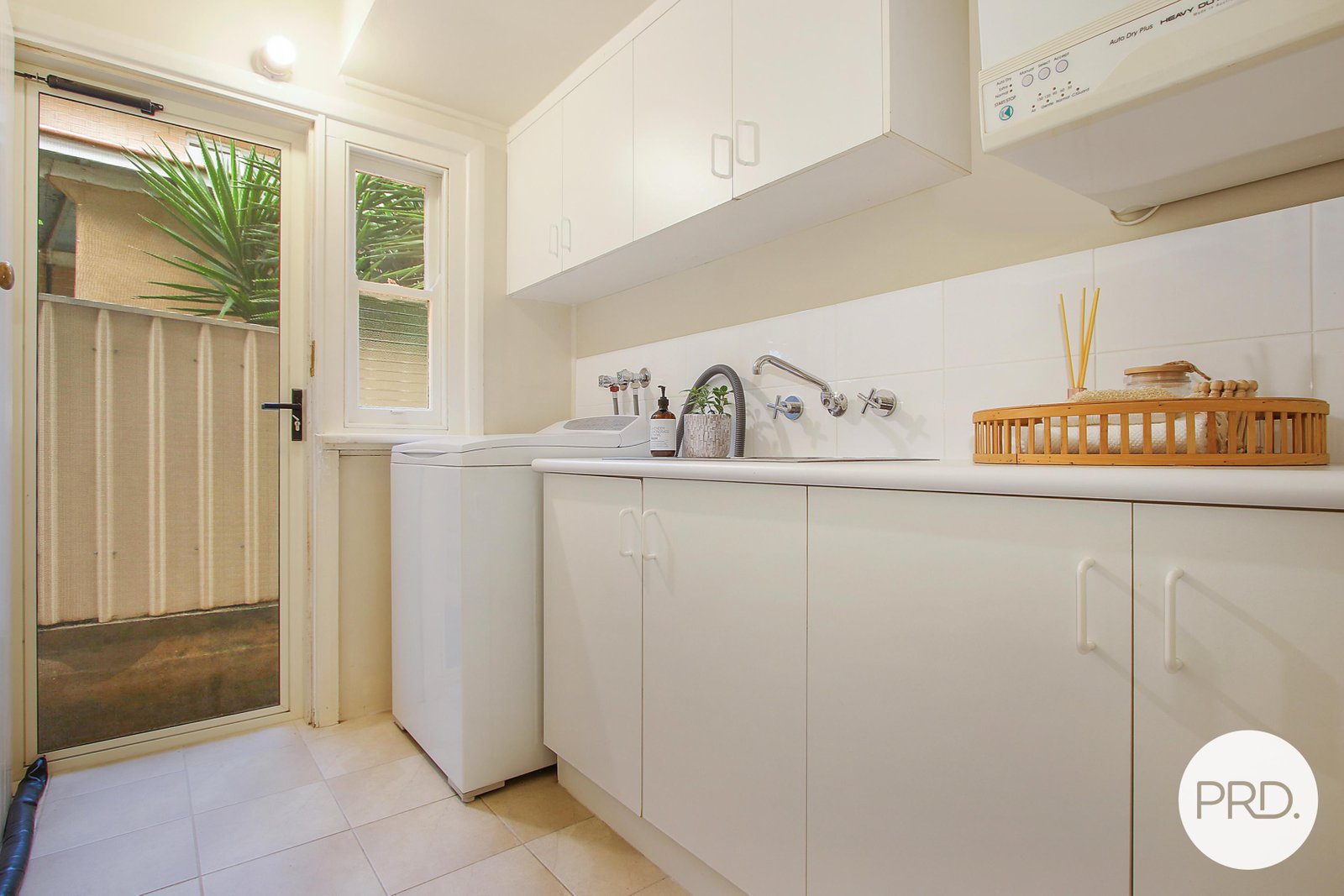 532 Tara Avenue EAST ALBURY 20