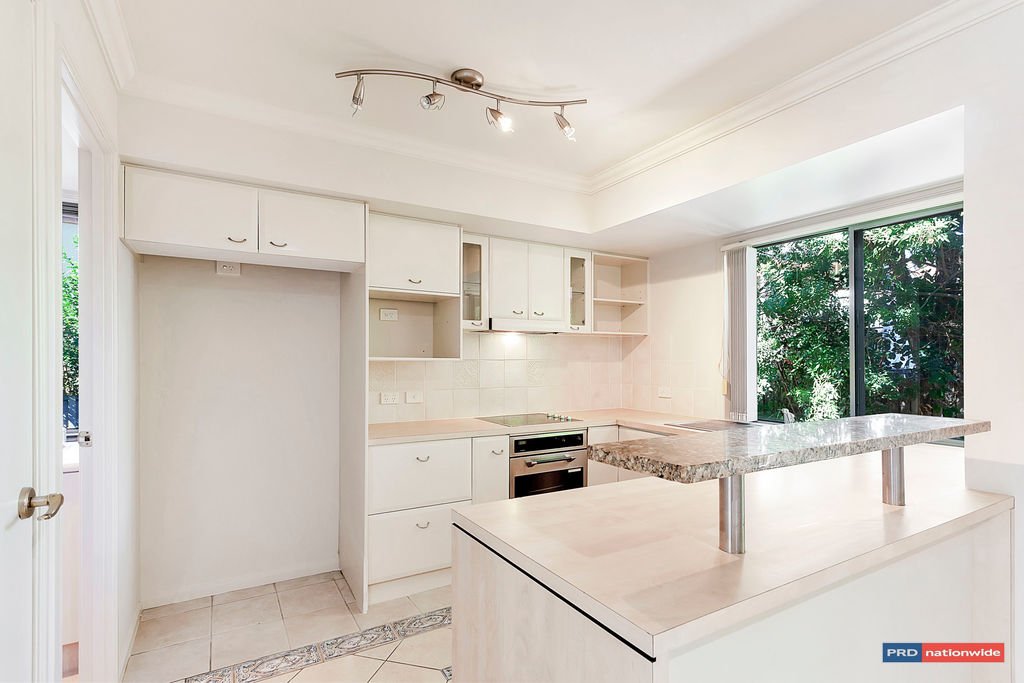 53/20 Fairway Drive CLEAR ISLAND WATERS 11