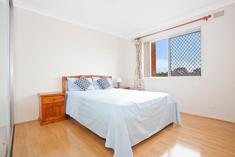 5/33-35 Macquarie Place MORTDALE 2