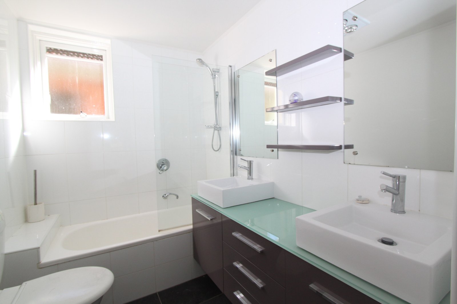 Real Estate and Property in 5/33 Byron Street, Elwood, VIC