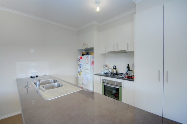 533 Clayton Street CANADIAN 8