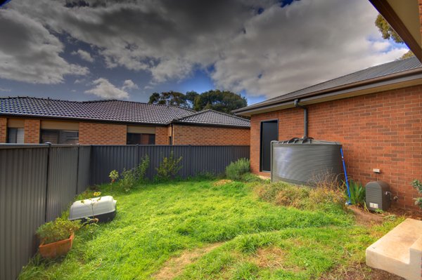 533 Clayton Street CANADIAN 11