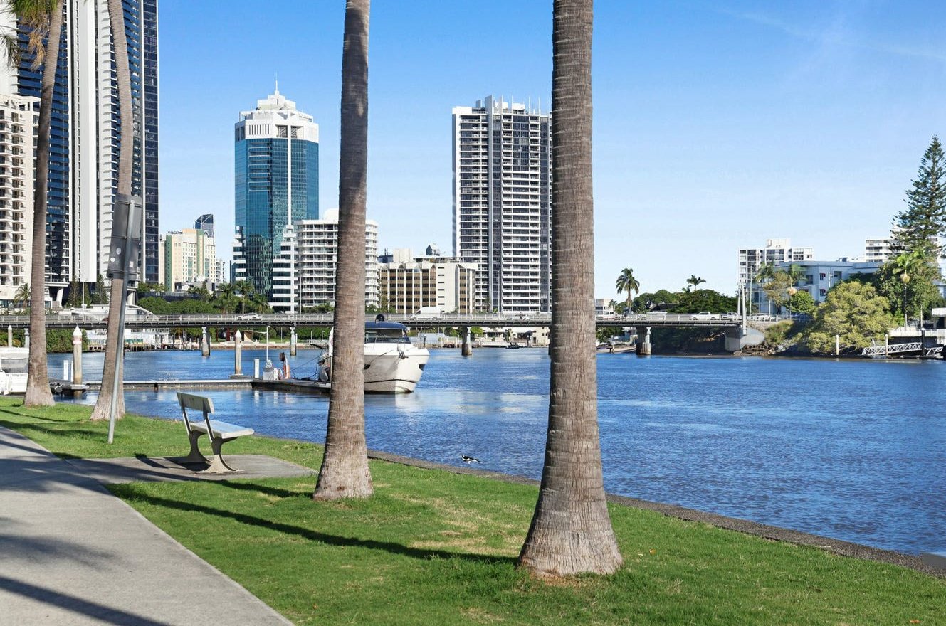 5/33 Cypress Avenue SURFERS PARADISE 15
