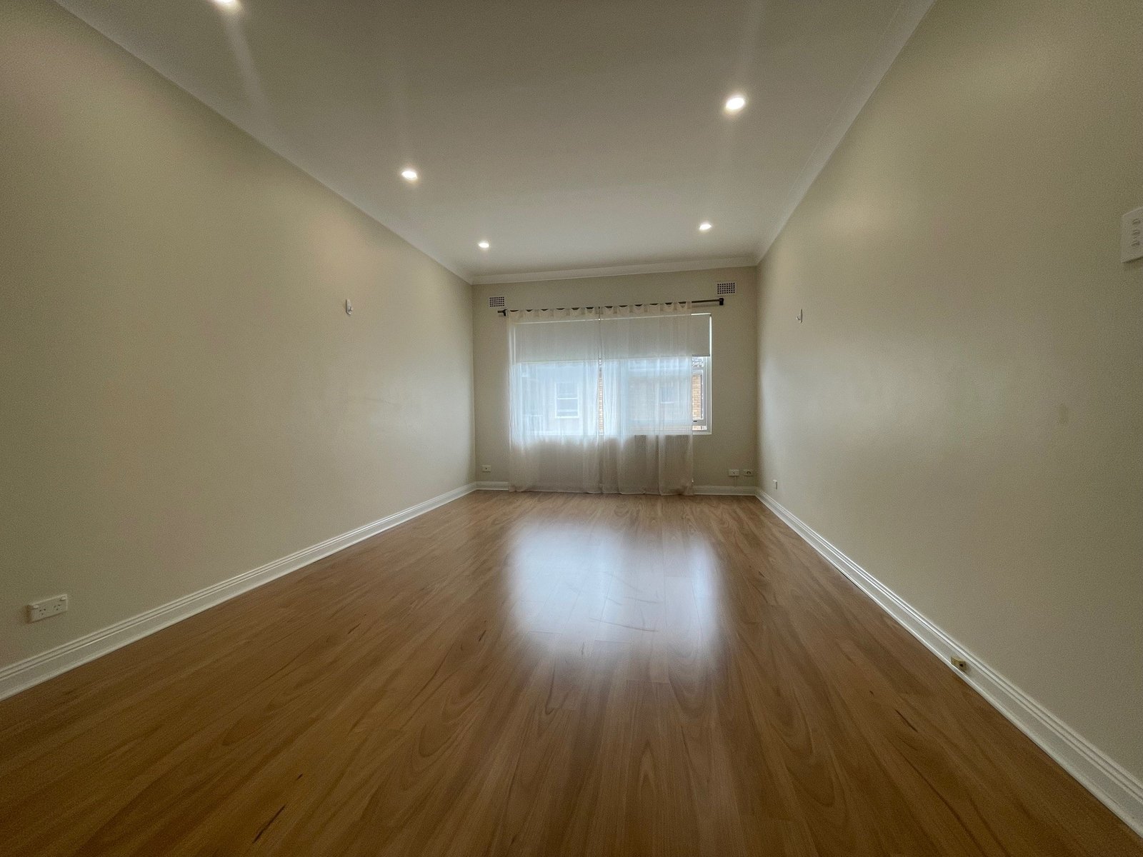 5/33 Gannon Avenue DOLLS POINT 2