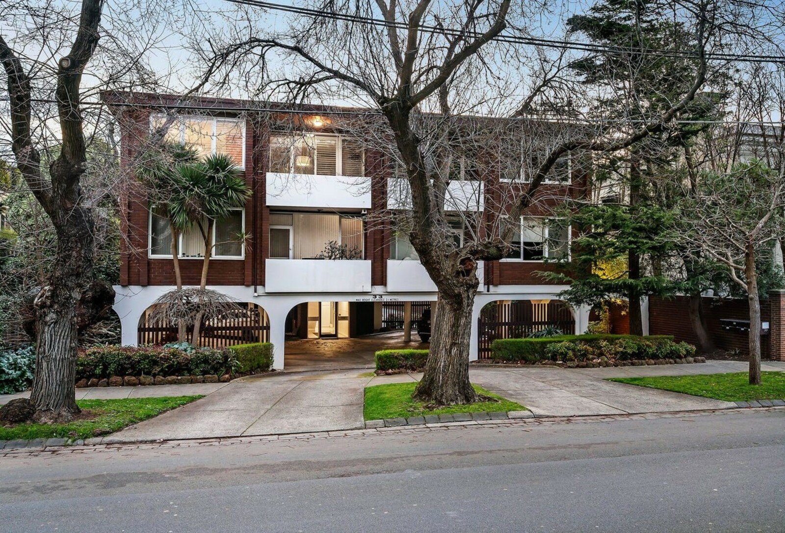 5/33 Irving Road, Toorak, 3142
