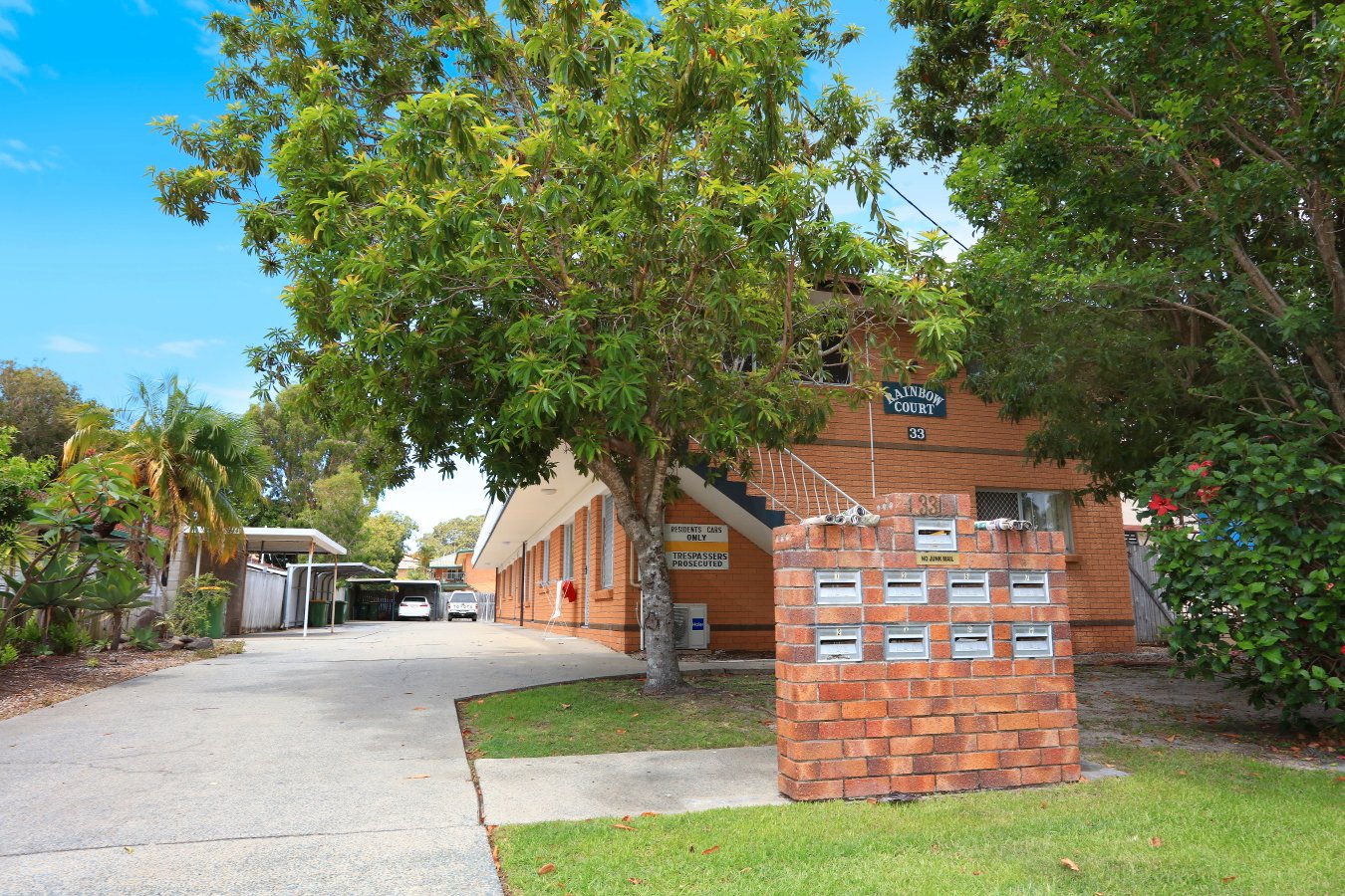 5/33 Middle Street LABRADOR 1