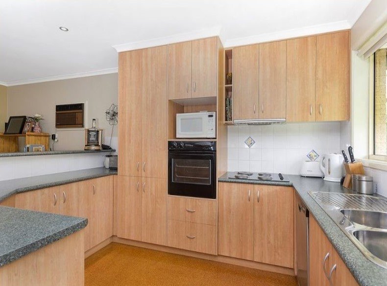 533 Regina Avenue NORTH ALBURY 2