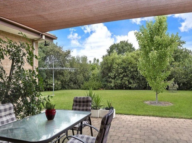 533 Regina Avenue NORTH ALBURY 12