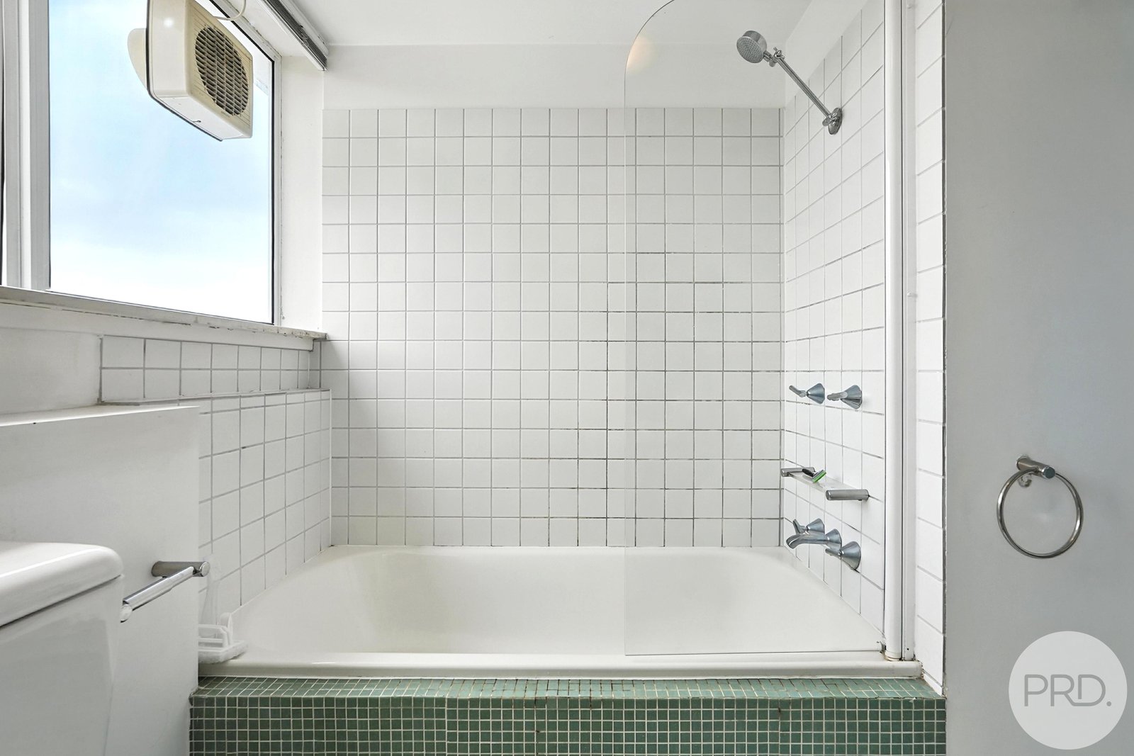 5/33 Tower Road NEW TOWN 12