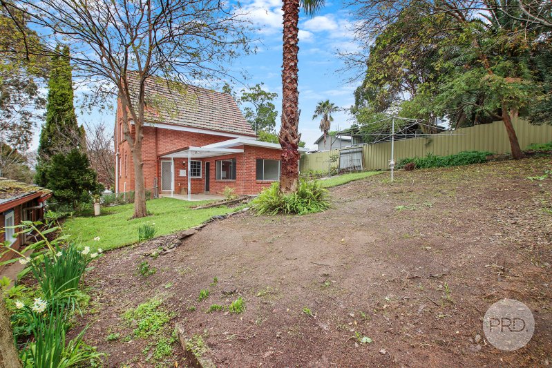 534 Cowper Street ALBURY 12