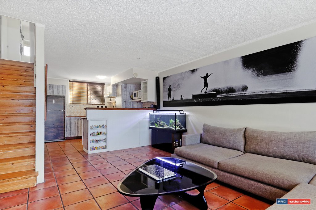 5/34 Hayle Street BURLEIGH HEADS 4