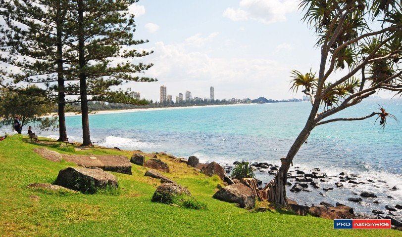 5/34 Hayle Street BURLEIGH HEADS 10