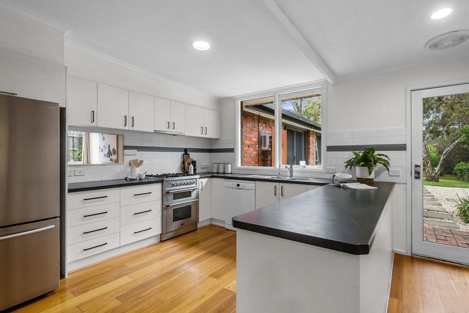 Real Estate and Property in 534 Mount Macedon Road, Mount Macedon, VIC